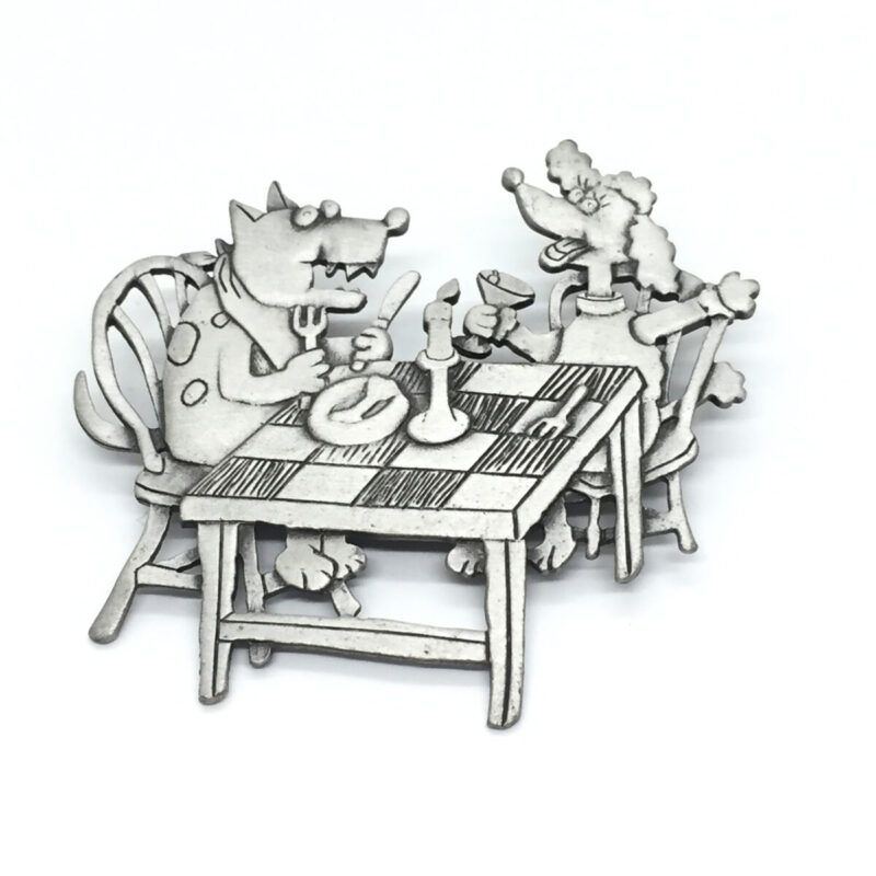 Cute JJ Dogs Eating at the Dinner Table Pin