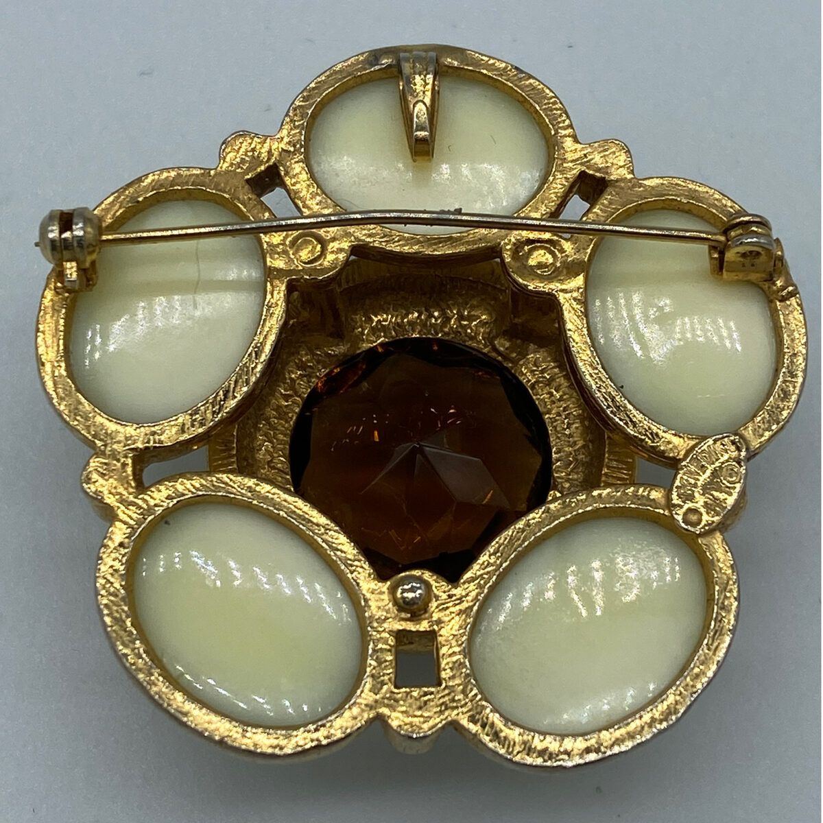 Vintage BENEDIKT NY Pin