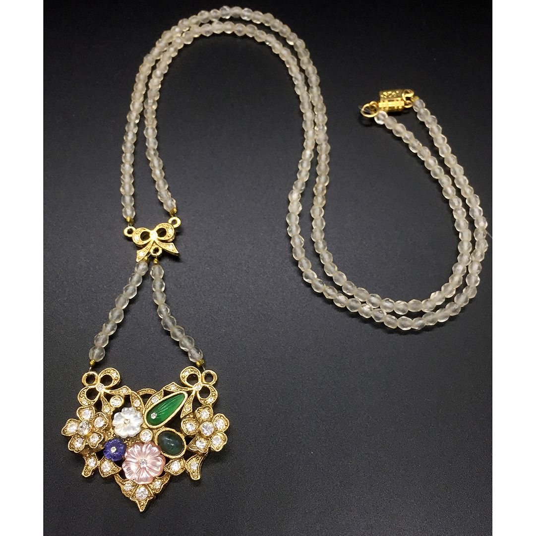 1928 Faceted Crystal with molded Floral Stones rhinestone Pendant