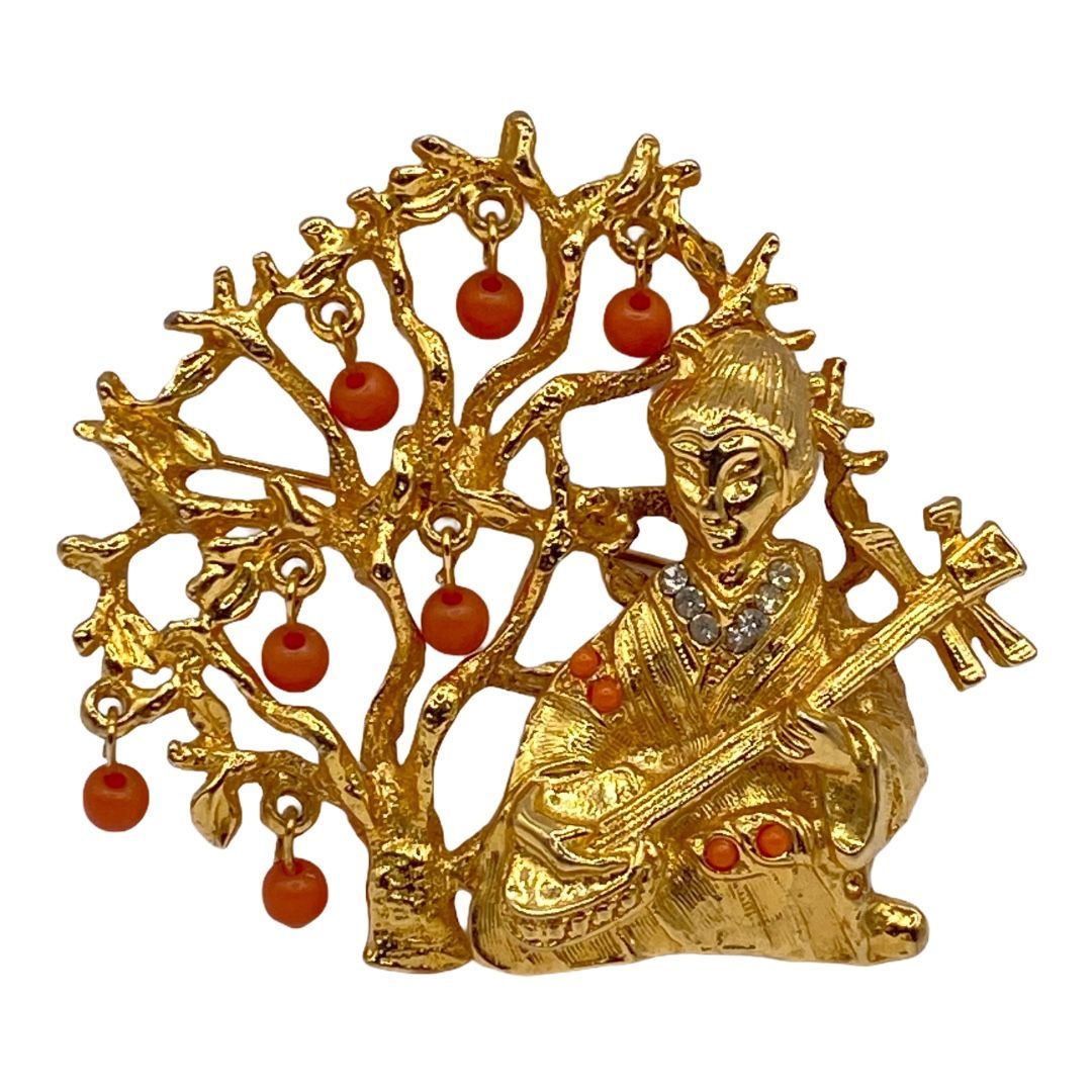 Vintage Asian Themed ART Brooch