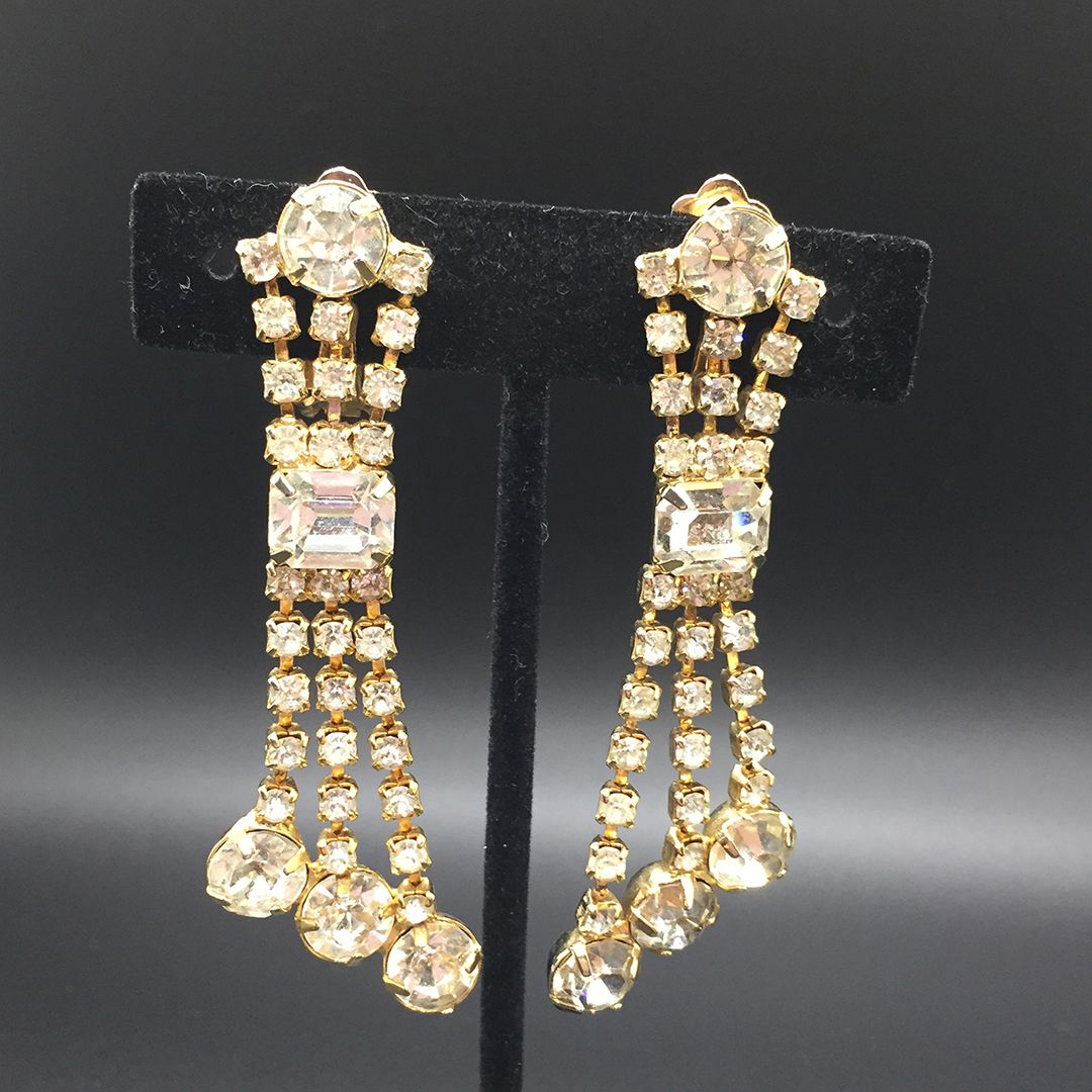 Vintage Rhinestone Drop earrings