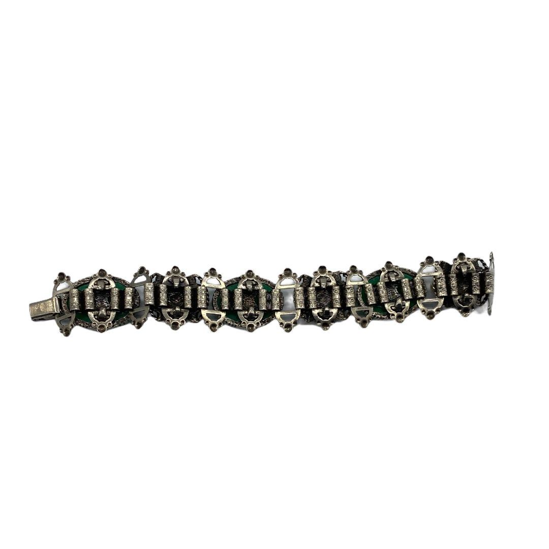 Faux Carved Jade Flexible Link Bracelet