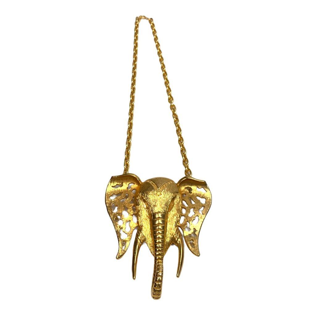 Fun Giant Elephant Pendant Necklace Vintage Jewerly Collect