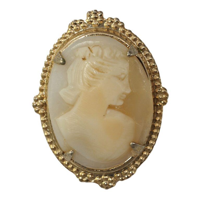 Vintage Costume Jewelry Brooches