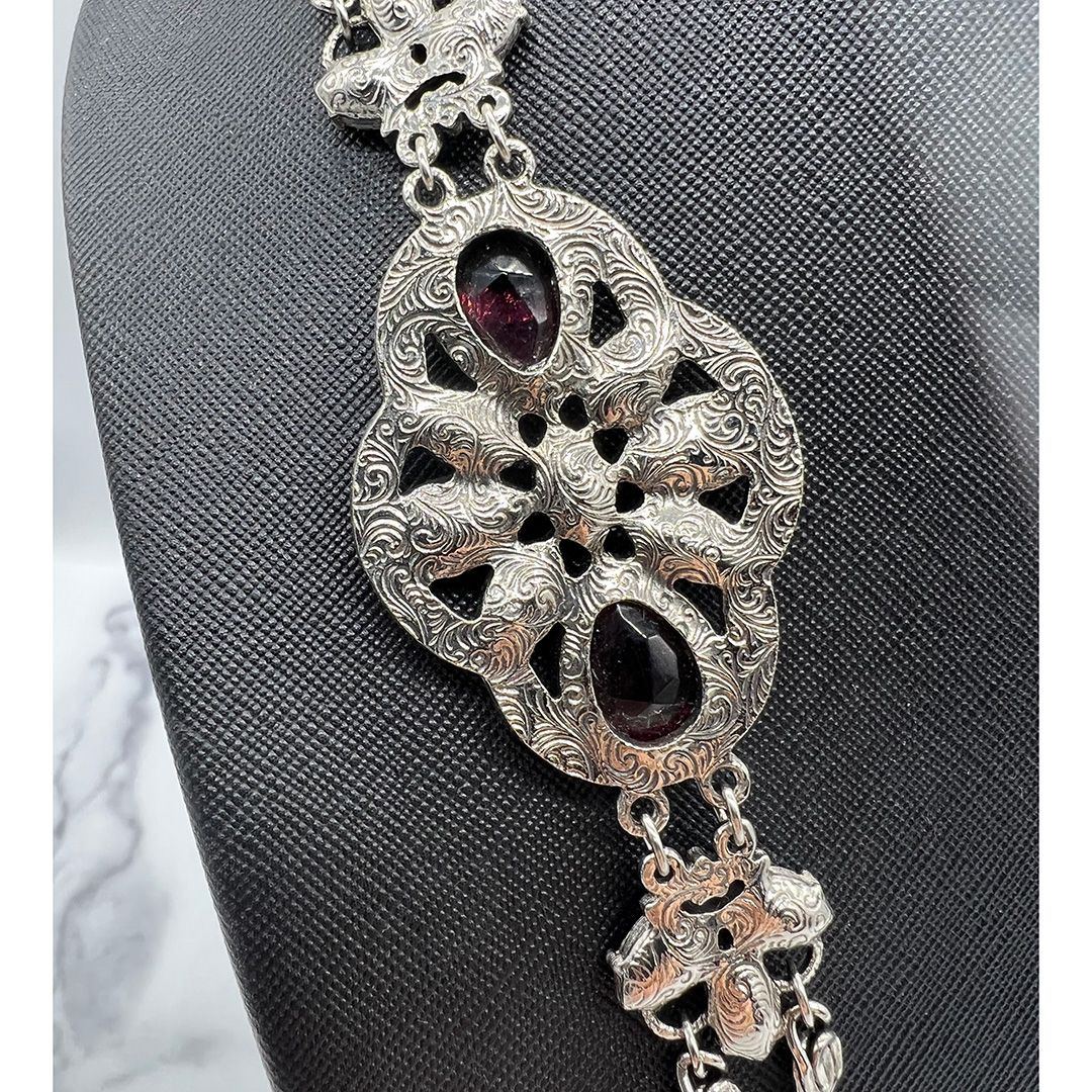 1928 rhinestone necklace