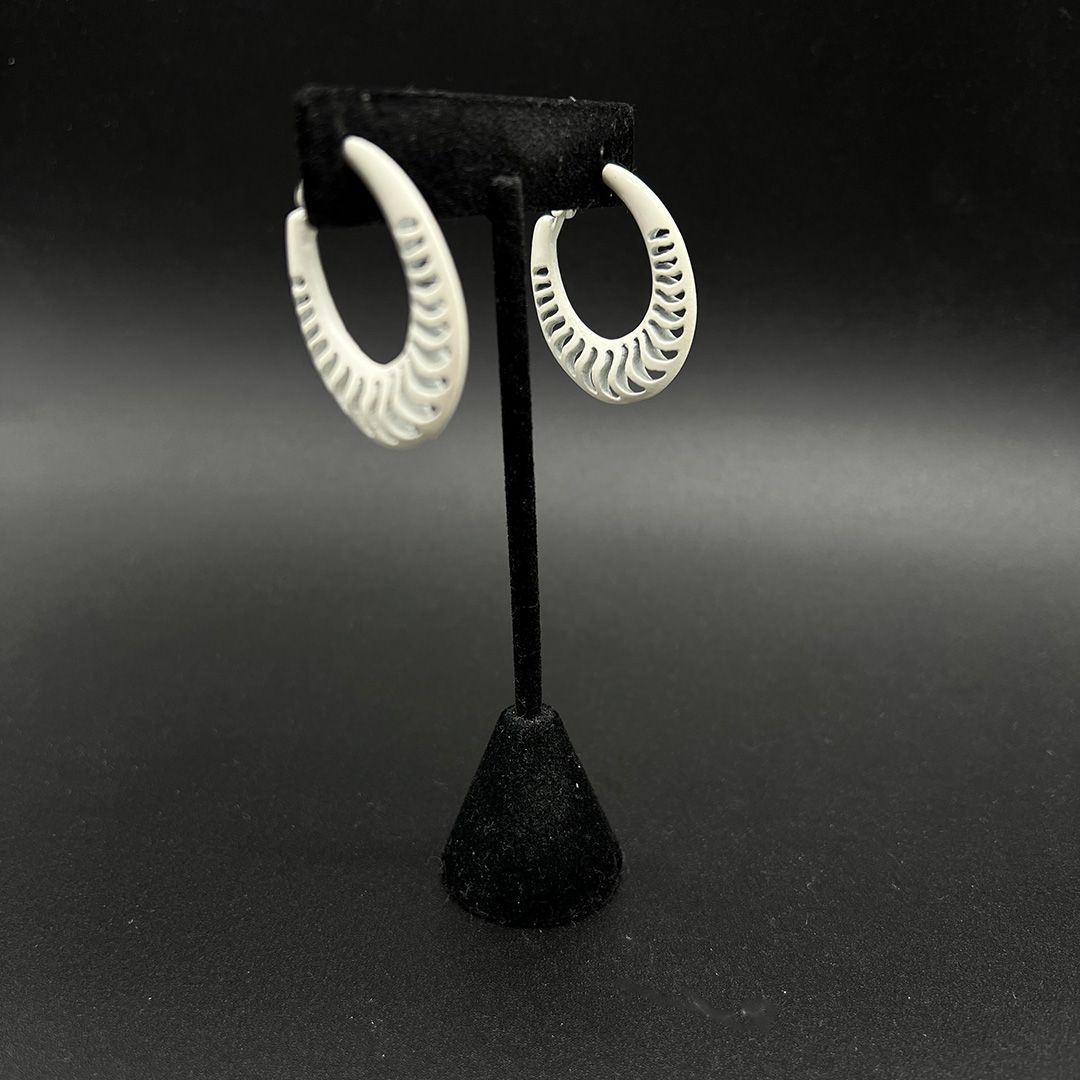 1970s Trifari Enamel Tapered Wedding Band Clip Earrings