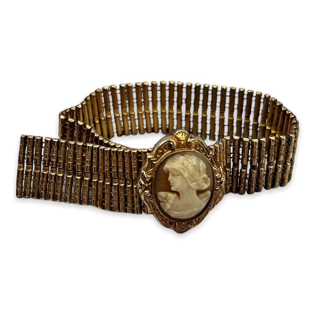 Victorian Cameo Slide Bracelet Vintage Jewerly Collect