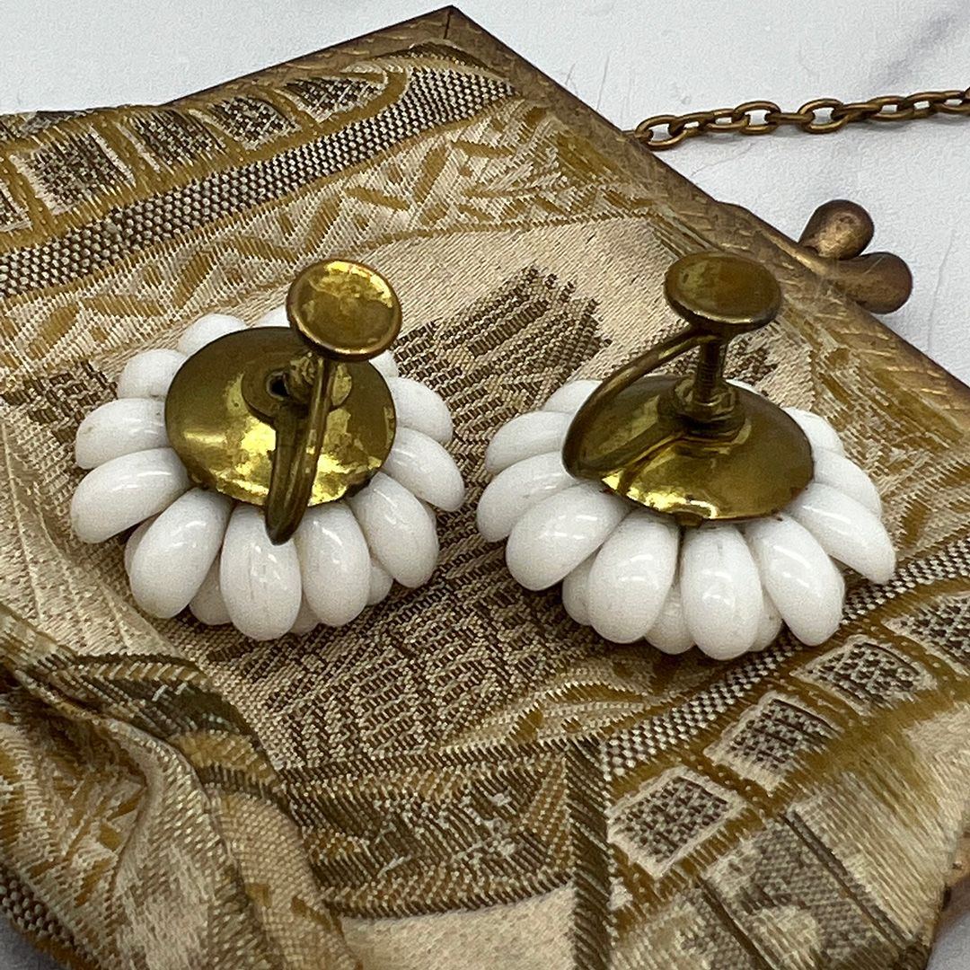 Vintage 1940s White Milk Glass Flower Button Earrings