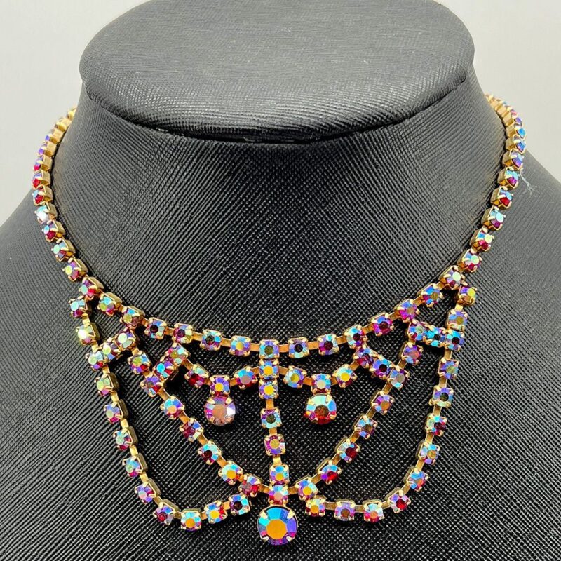 1950s Red Aurora Borealis Rhinestone Collar Necklace
