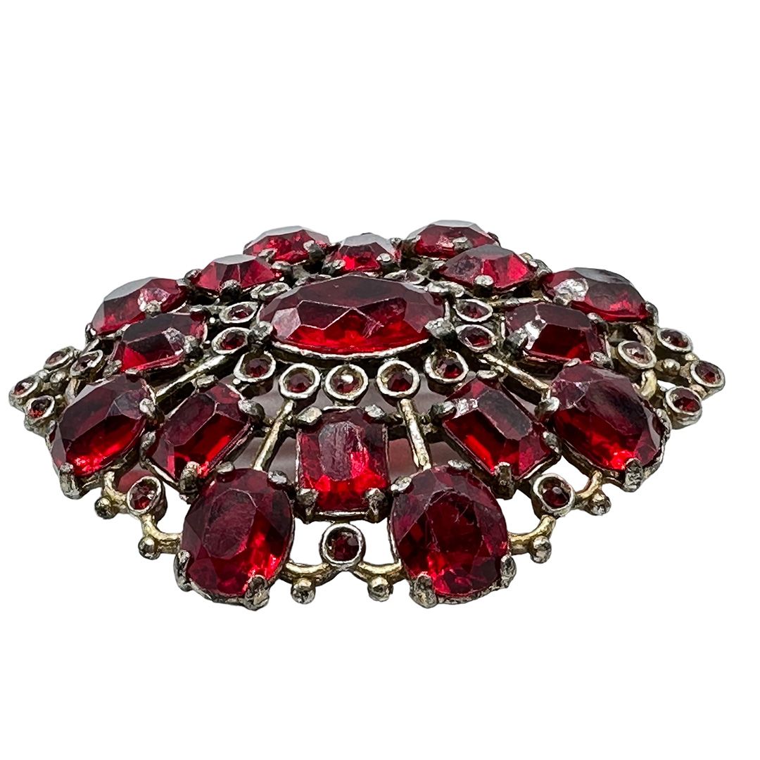 1930s red rhinestone brooch