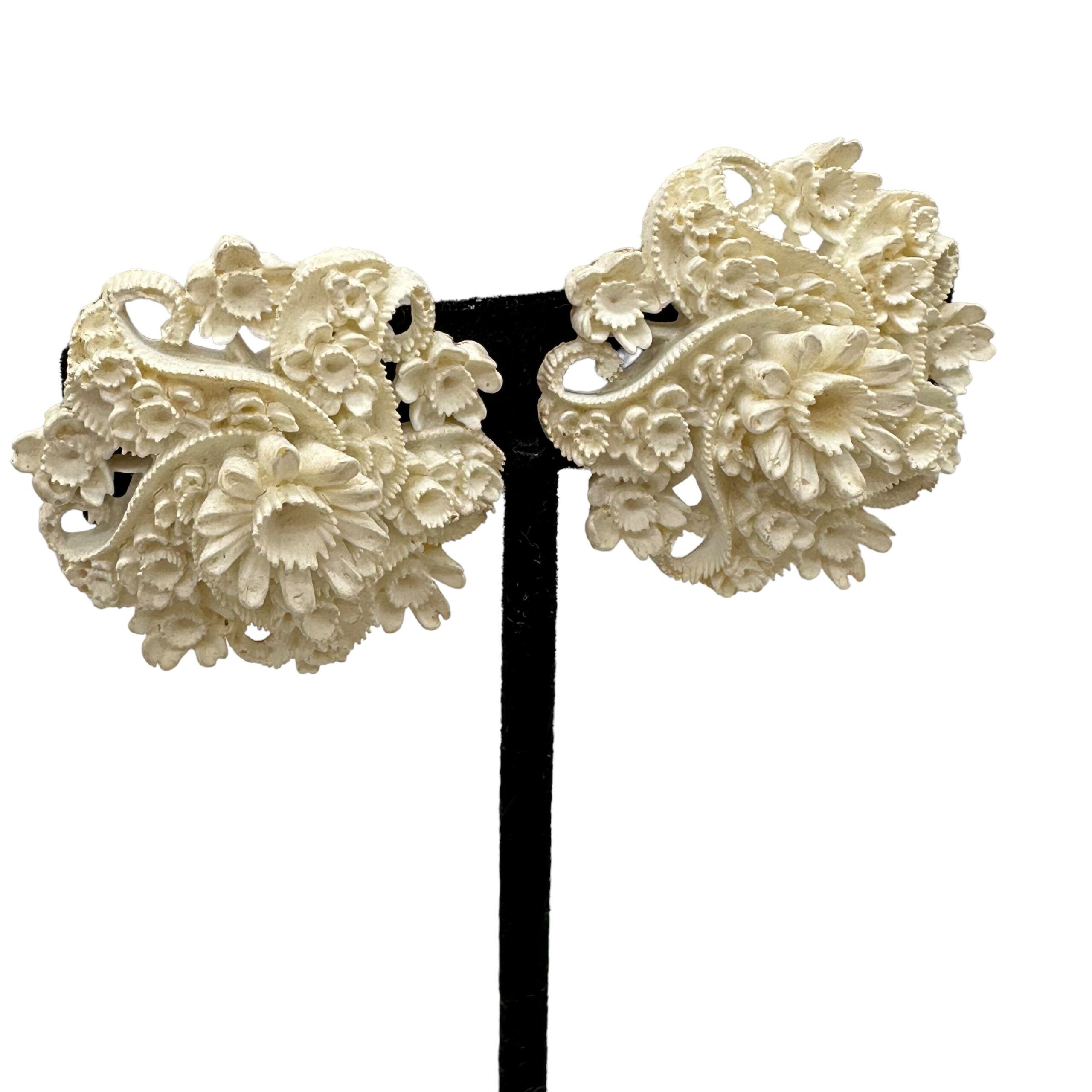 Vintage Featherlite Earrings