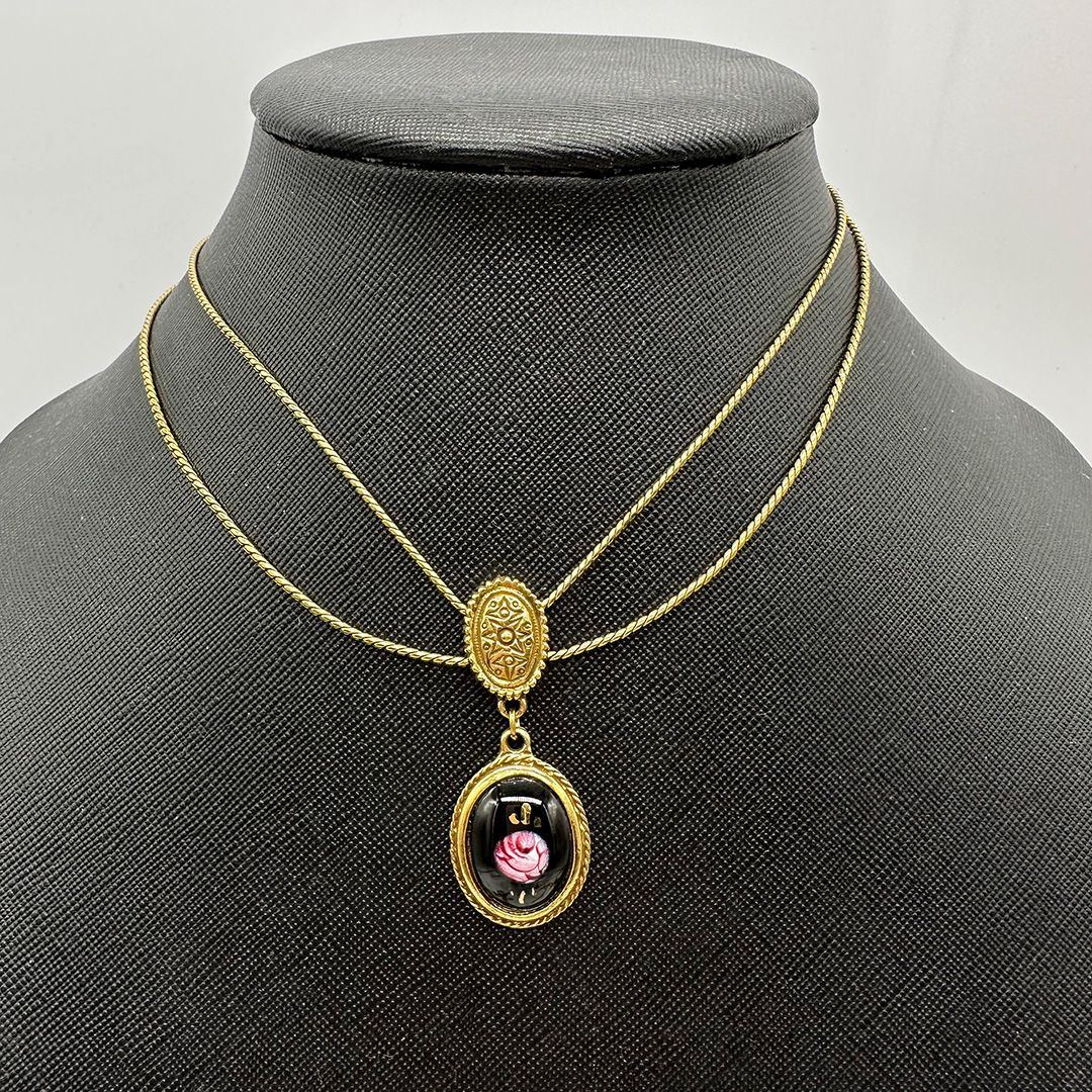 Goldette Slide Pendant Necklace