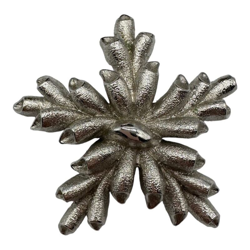 Vintage Monet Stylized Snow Flake Brooch
