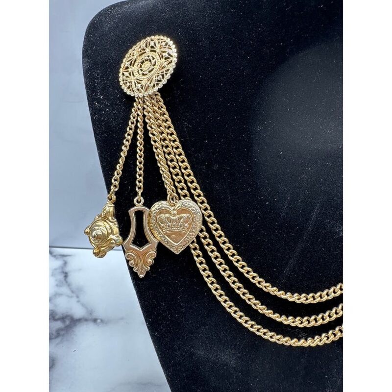 Longcraft chatelaine left