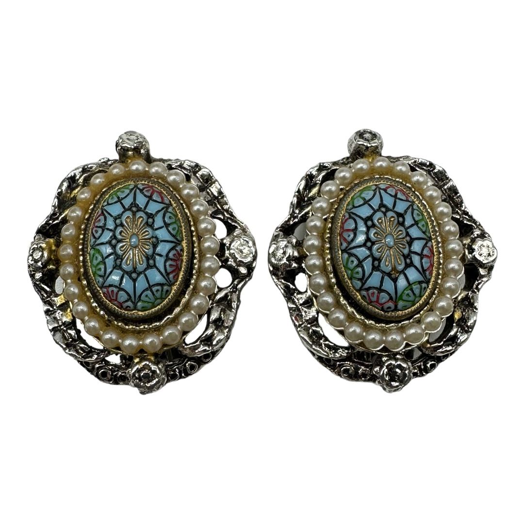 Vintage Moroccan Cab Clip Back Earrings