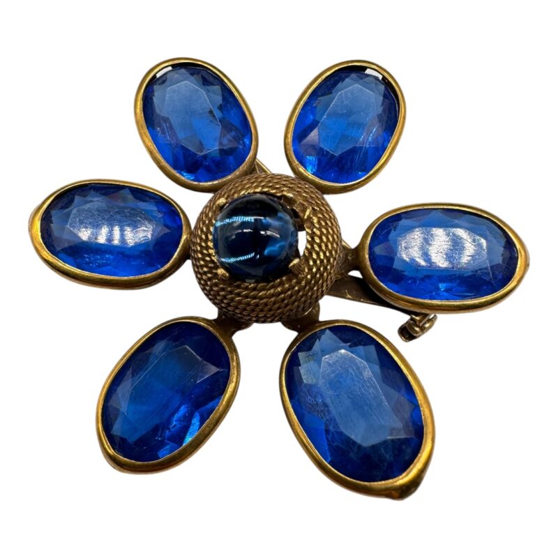 Vintage Corocraft Lucite flower brooch.