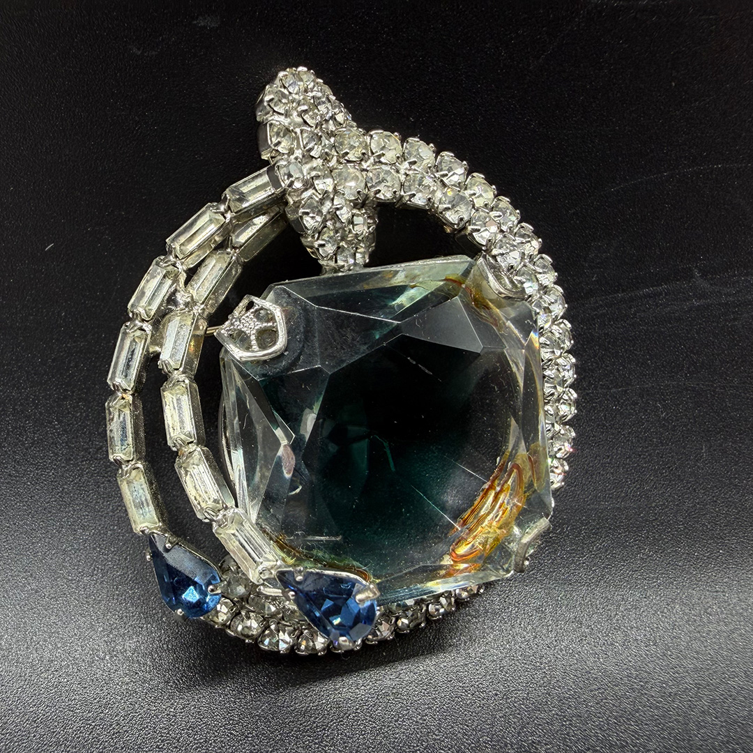 Large Givre Rhinestone Brooch