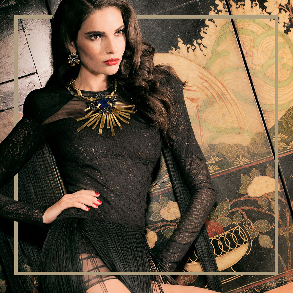 vjc-necklace-set